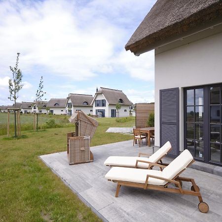 Reetland Am Meer: Luxury Thatched Villa with Sauna and Lounge Dranske Exterior photo